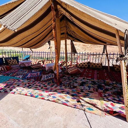 La Maison d'Hôtes Les Grôttes Ait Benhaddou Extérieur photo