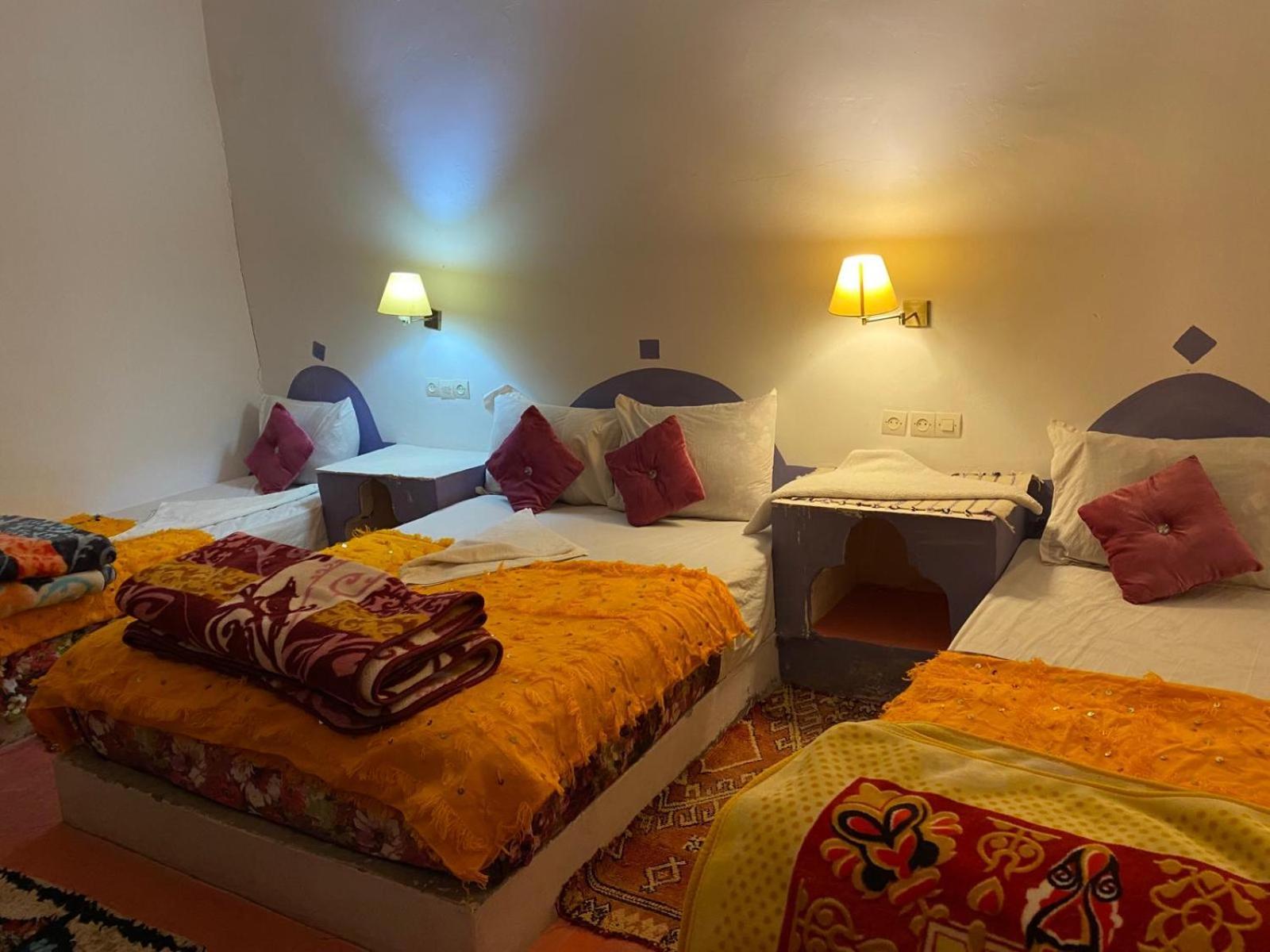 La Maison d'Hôtes Les Grôttes Ait Benhaddou Extérieur photo
