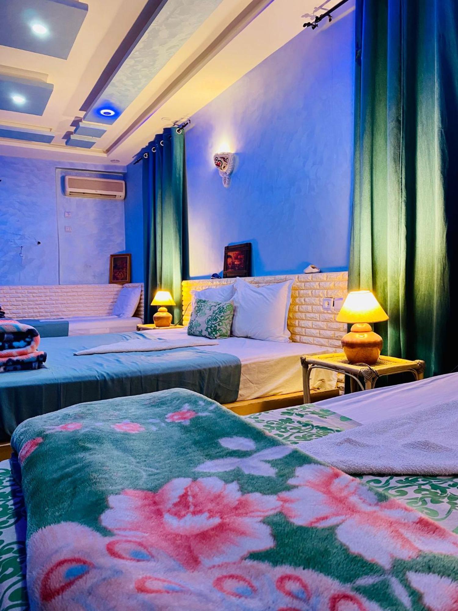 La Maison d'Hôtes Les Grôttes Ait Benhaddou Extérieur photo